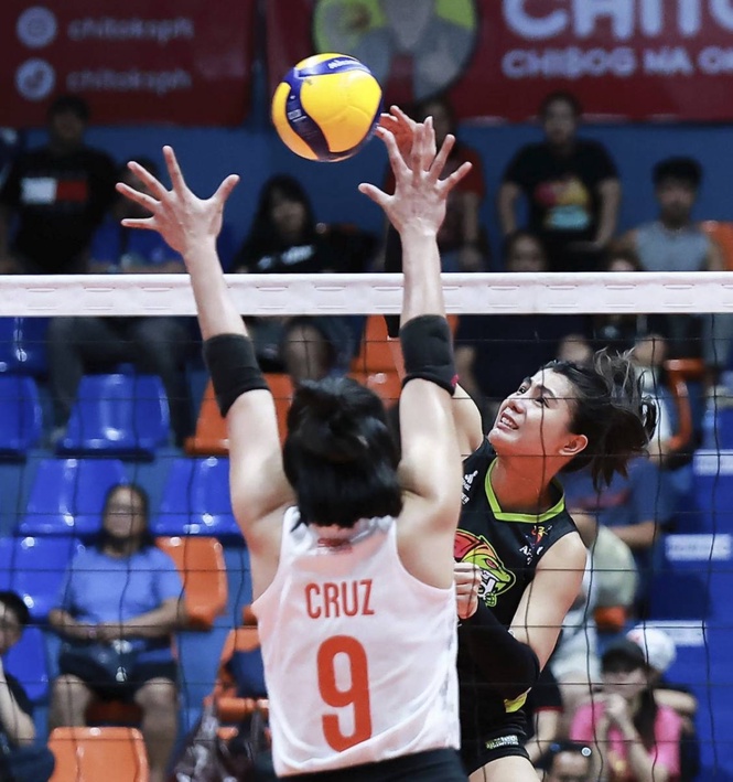 Underdog Nxled takes on Est Cola for PVL crown