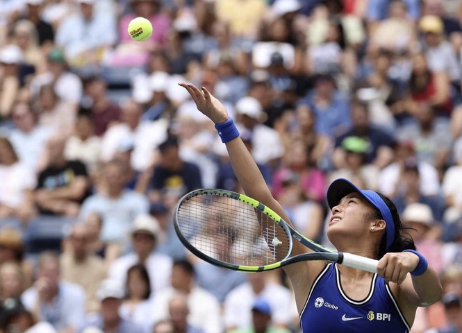 Eala gets No. 3 seed in Singapore Open