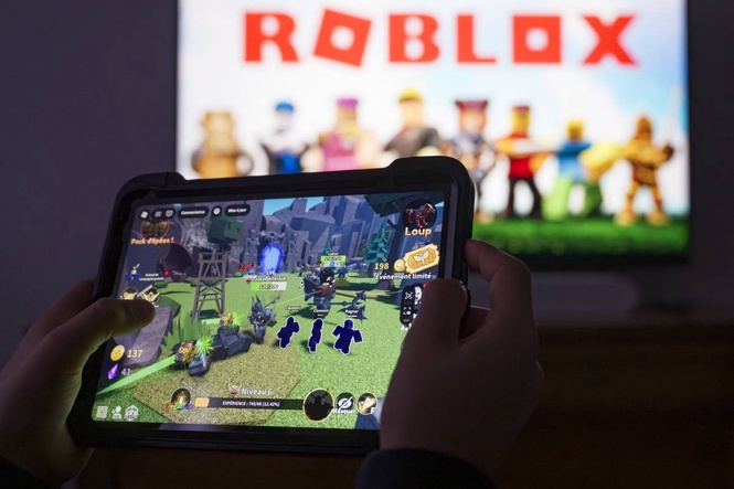 Hontiveros urges Roblox to designate PH legal representative