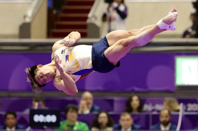 Carlos Yulo delivers first gold for PH in Asian Games