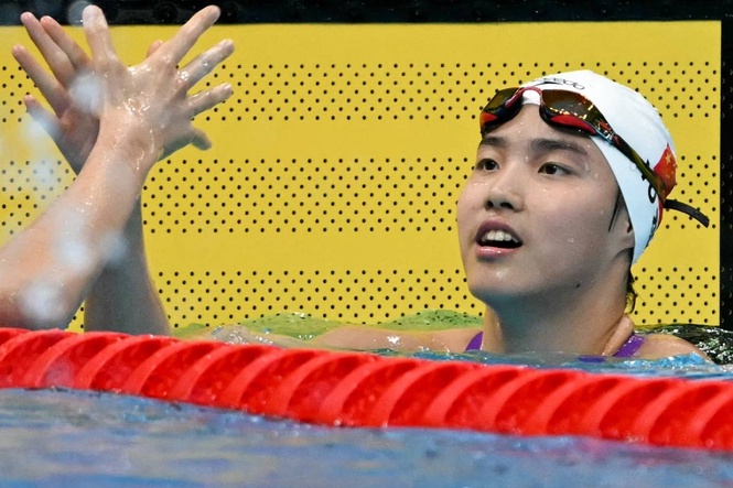 China prodigy wins 3rd gold as North Korea weightlifters roar
