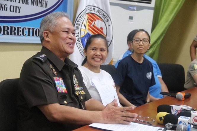Mary Jane Veloso walks free after Marcos grants absolute pardon