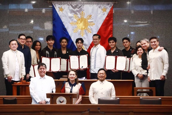 Senate honors SB19 for historic Lollapalooza performance