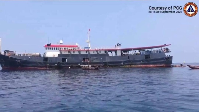 PCG drives away Chinese militia vessel off Kota Island