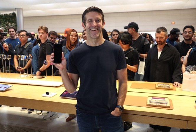 Apple’s new CEO eyes overhaul