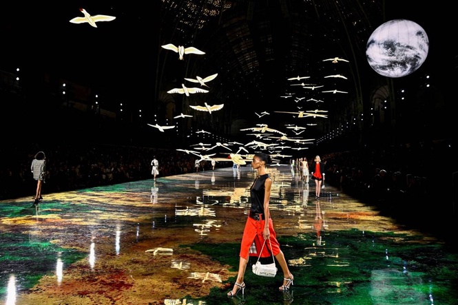 High-flying Blazy turns to birdlife at Chanel