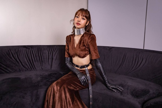In ‘Always Lalisa,’ K-pop superstar Lisa comes of age and embarks on a new career in acting
