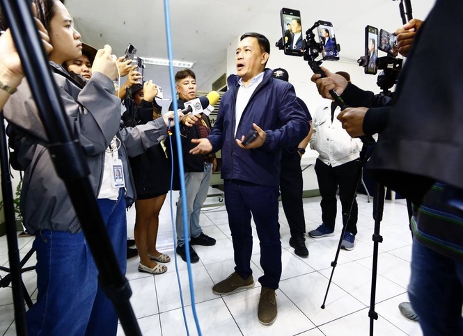 Lawyer of fugitive lawmaker, Zaldy Co, 4 others in cash delivery case post bail