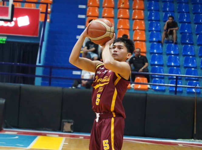 Streaking Junior Altas win 7 straight games