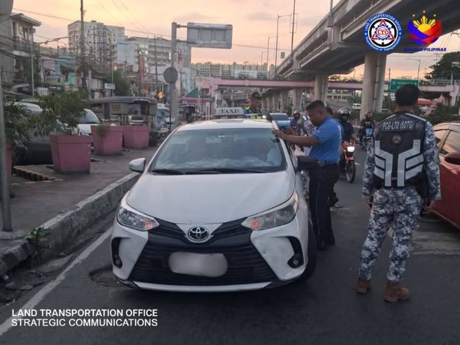 LTO catches 11 ‘overcharging, fare-haggling’ taxis at NAIA