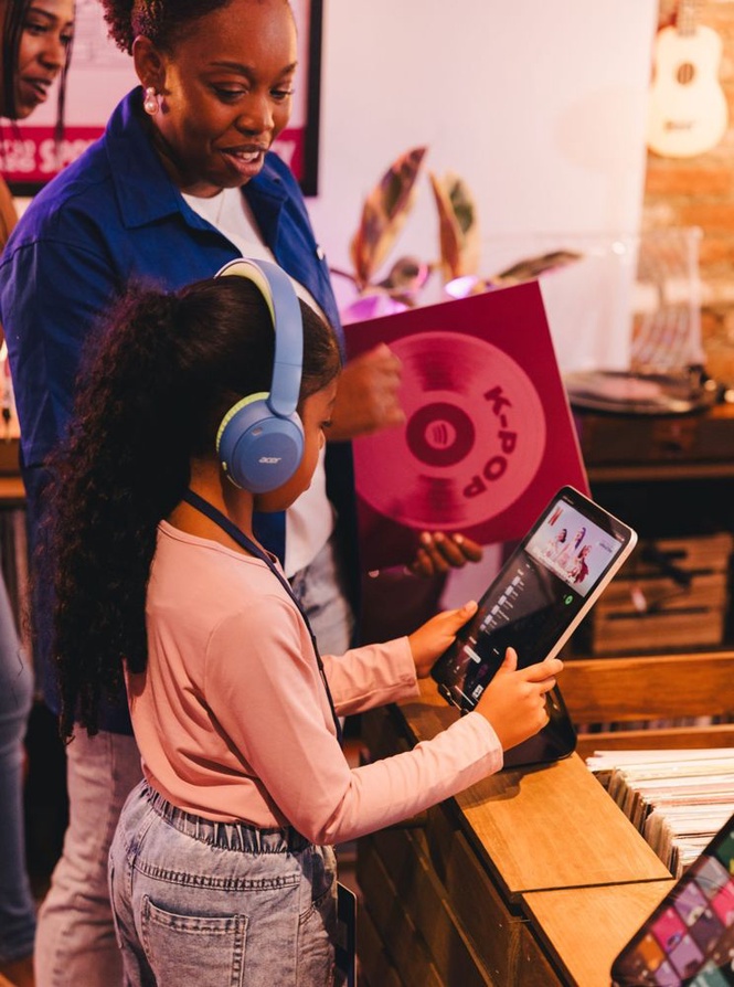 Spotify严查家庭会员共享!部分用户须当面扫码,验证失败恐失Premium资格