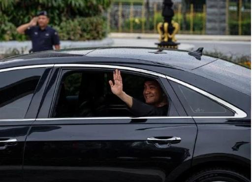 Onn Hafiz sworn in as Johor MB for second term after BN landslide victory