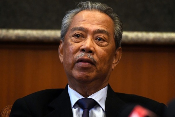 PAS and UMNO will not be ‘hugging and kissing’ for long - Muhyiddin
