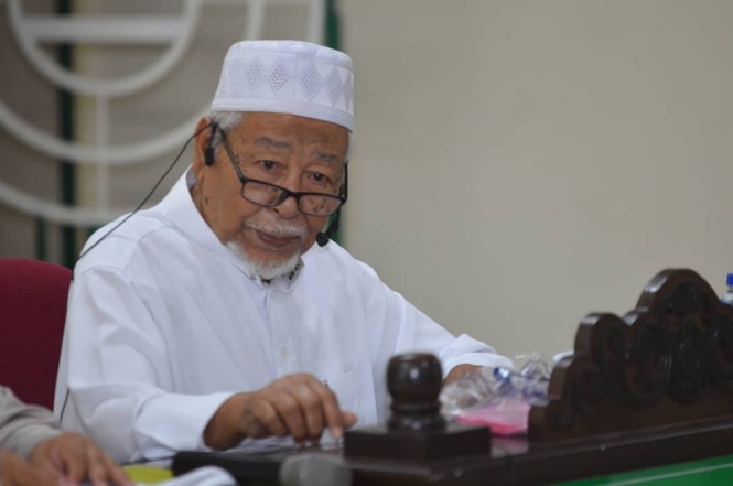 PAS puts UMNO first in push for electoral pact ahead of next GE