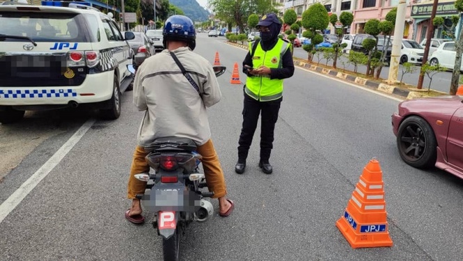 Truck drivers top list of motorists caught driving under influence of drugs in Penang