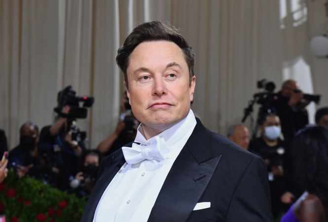 Elon Musk becomes world’s first trillionaire as SpaceX IPO redefines wealth and influence