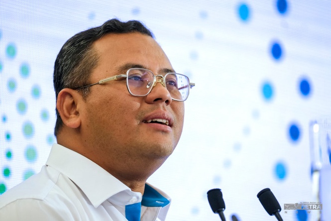PM adopts Pandan parliamentary constituency; Tengku Zafrul appointed monitoring officer