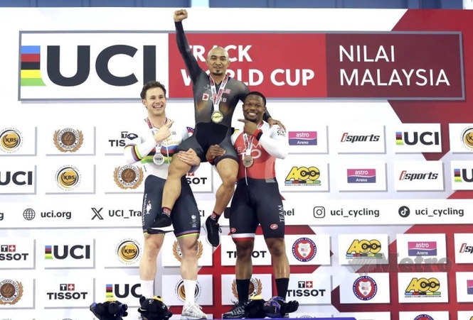 PM hails Azizulhasni’s Keirin gold as Malaysia celebrates world cup triumph