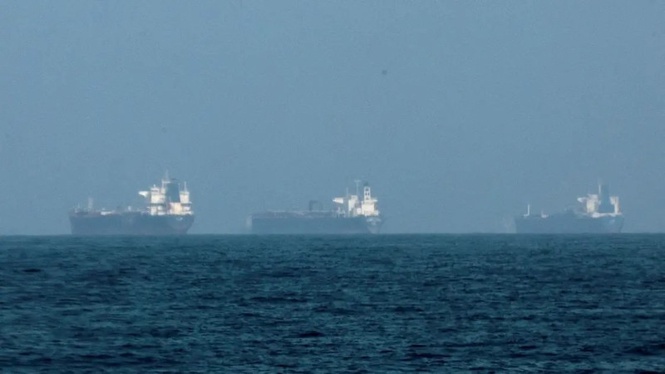 Hormuz traffic persists despite US blockade as tensions mount