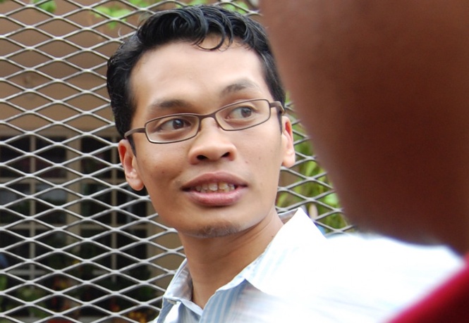 Prosecution decision awaits after Nik Nazmi questioned over alleged khalwat