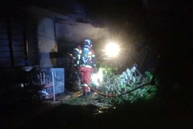 80-year-old man found dead after being trapped in Raub house fire