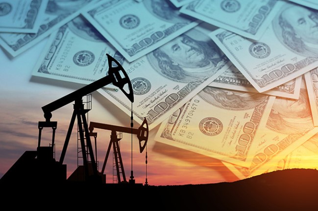 Stronger US dollar and Hormuz supply risks lift oil despite renewed US-Iran talks