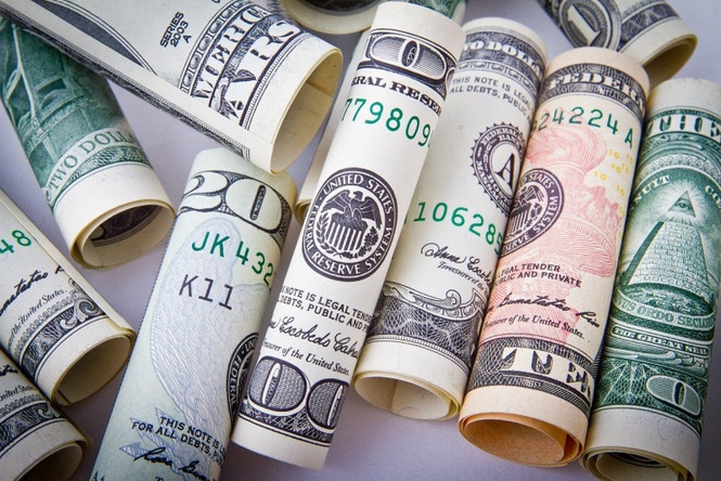 US dollar steady as markets track Middle East peace talks and global rate outlook