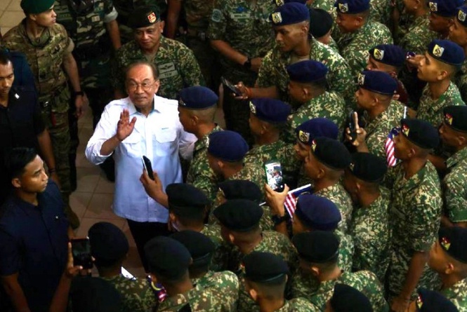 ‘If they're innocent, defend them, If they're guilty, prosecute them’ - PM