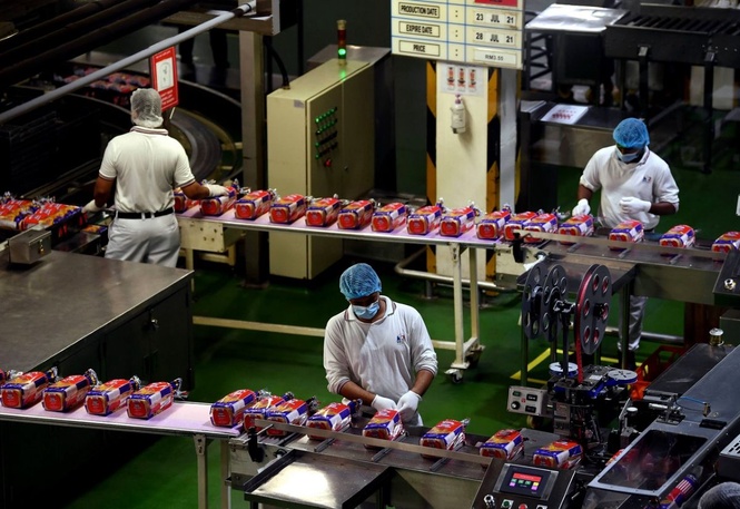 State rep warns that under half of logistics, services, manufacturing workers at risk