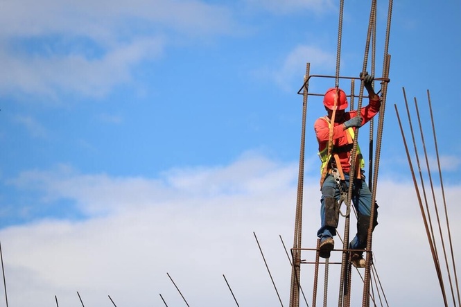 Worker dies after 11.6m fall at Shah Alam site