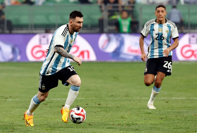 Messi samai rekod Klose, ledak hatrik bantu Argentina menang