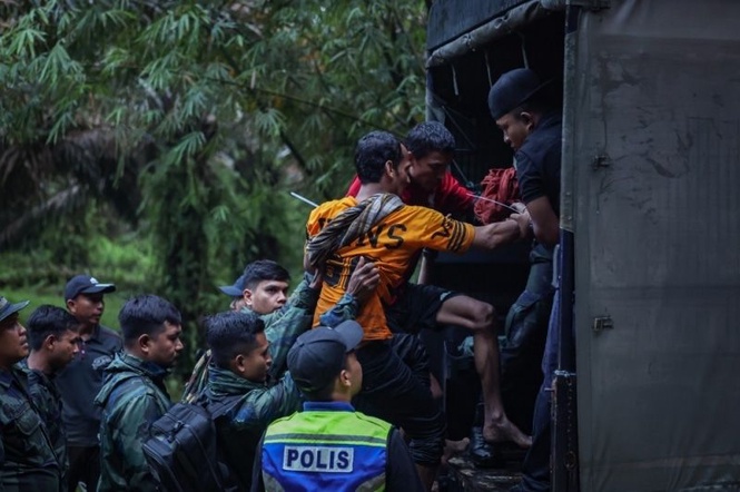 Malaysia to launch refugee registration initiative, starting with immigration detainees