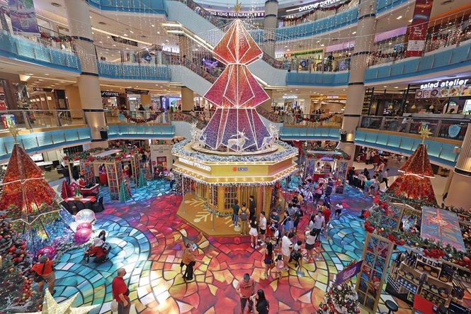 ‘Malls relevant even as online shopping grows’