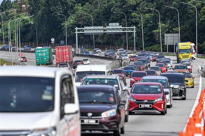 PLUS jangka 2.2 juta kenderaan sehari sempena Hari Kebangsaan, cuti sekolah