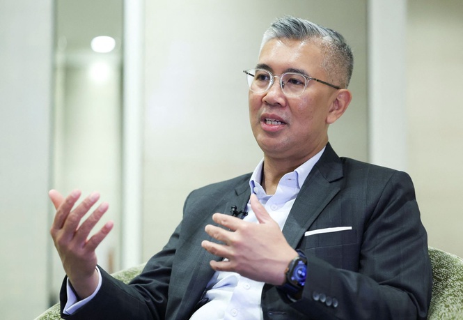 'Global supply crisis to push up living costs in 1–2 months'
