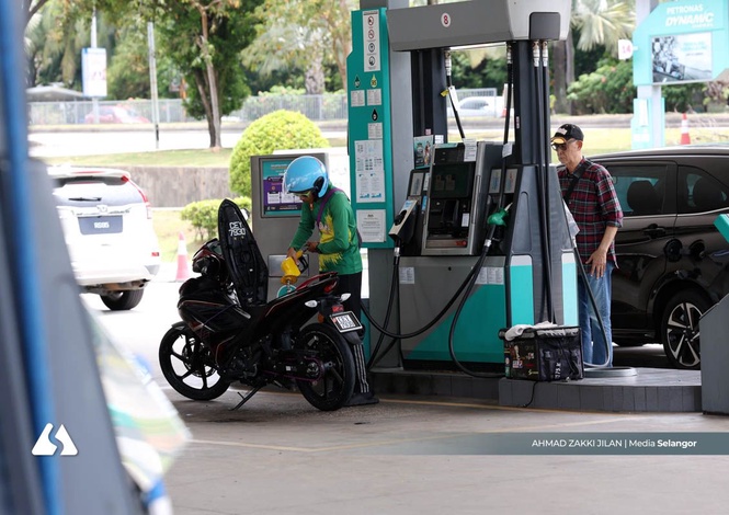 Higher insurance, shipping costs among factors pushing up fuel prices