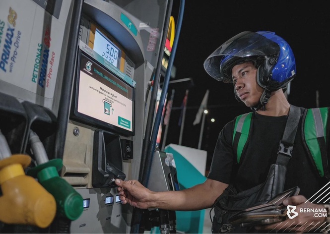 West Asia crisis pushed Malaysia’s fuel subsidy bill to RM7.5b in April
