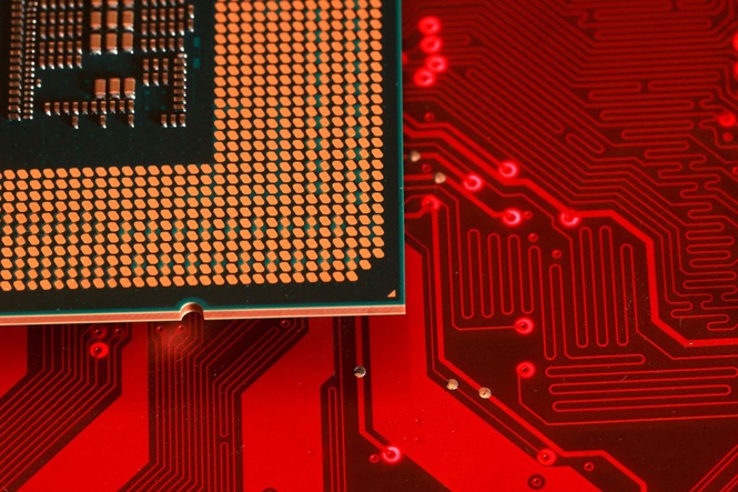 Govt targets 10,000 jobs for semiconductor industry — MB