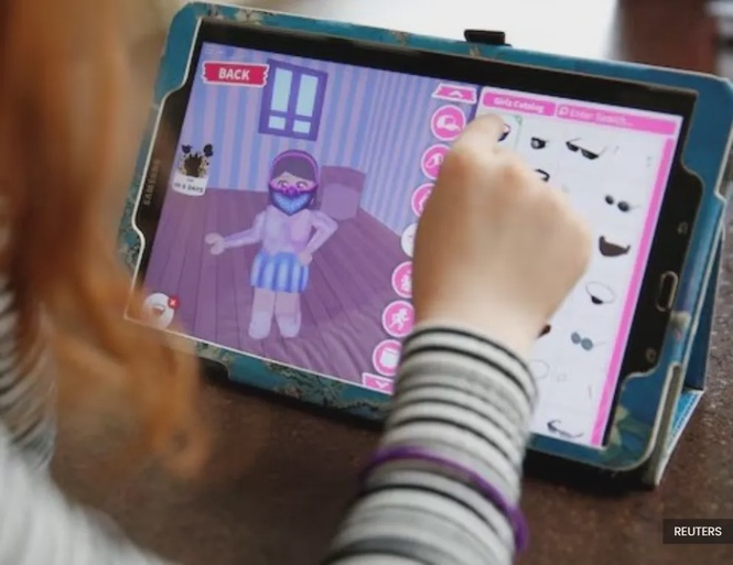 Kerajaan teliti pengesahan umur pengguna Roblox, permainan dalam talian