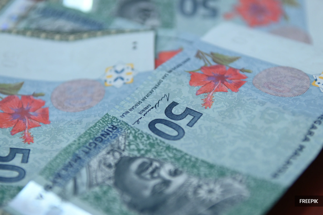 Ringgit closes higher vs US dollar, regional currencies