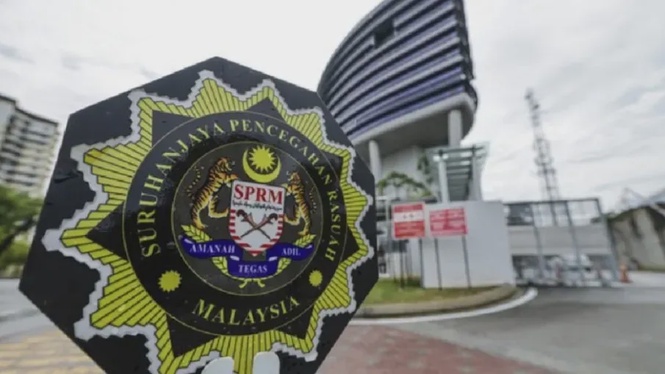 Bekas pengarah pusat pendidikan IPTA disyaki salah guna kuasa direman lima hari