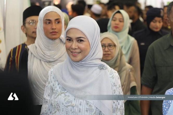 Tiang seri keluarga, Tengku Permaisuri Selangor seru hargai pengorbanan ibu