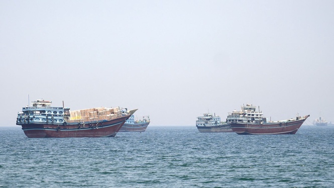 Harga minyak naik meski Trump rancang bantu kapal terkandas di Selat Hormuz