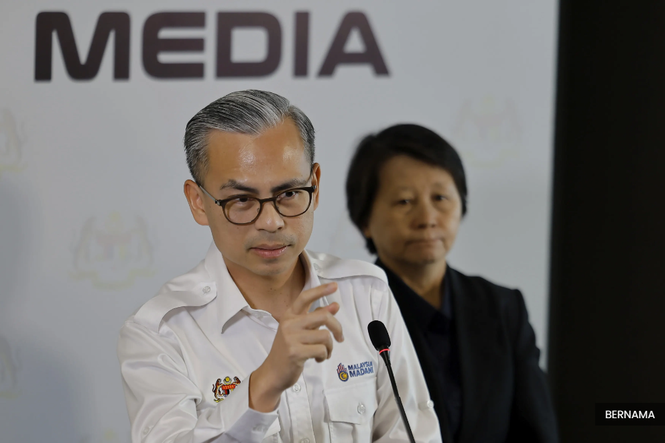 Hina Sultan Selangor: Individu sunting gambar dipercayai guna akaun palsu
