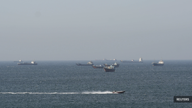 Iran lancar serangan dron terhadap kapal AS selepas kapal kargo dirampas