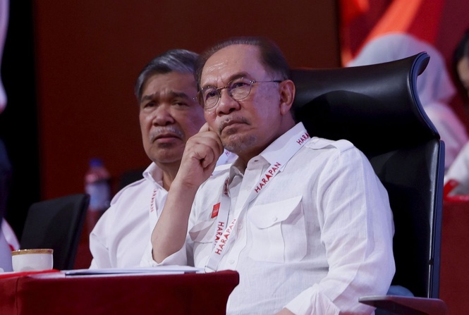 Anwar bayang bubar Parlimen, PRU16 boleh diadakan lebih awal