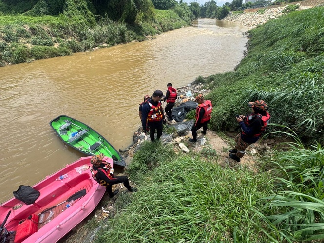 Mayat Nur Qaseh ditemui 11 km dari lokasi terjatuh