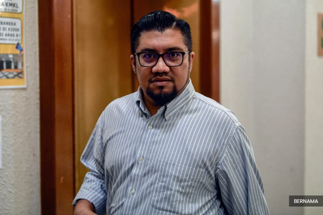 Chegubard apologises to Nik Nazmi, admits his allegations were false, baseless