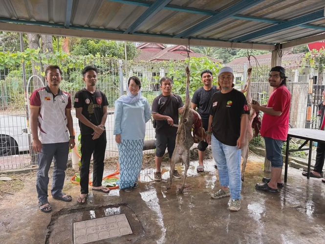 Surau DUN Bukit Lanjan terima 10 lembu, lapan kambing sempena Aidiladha