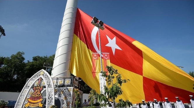 Kibaran bendera lambang perpaduan, semarak cinta tanah air - Sultan Selangor